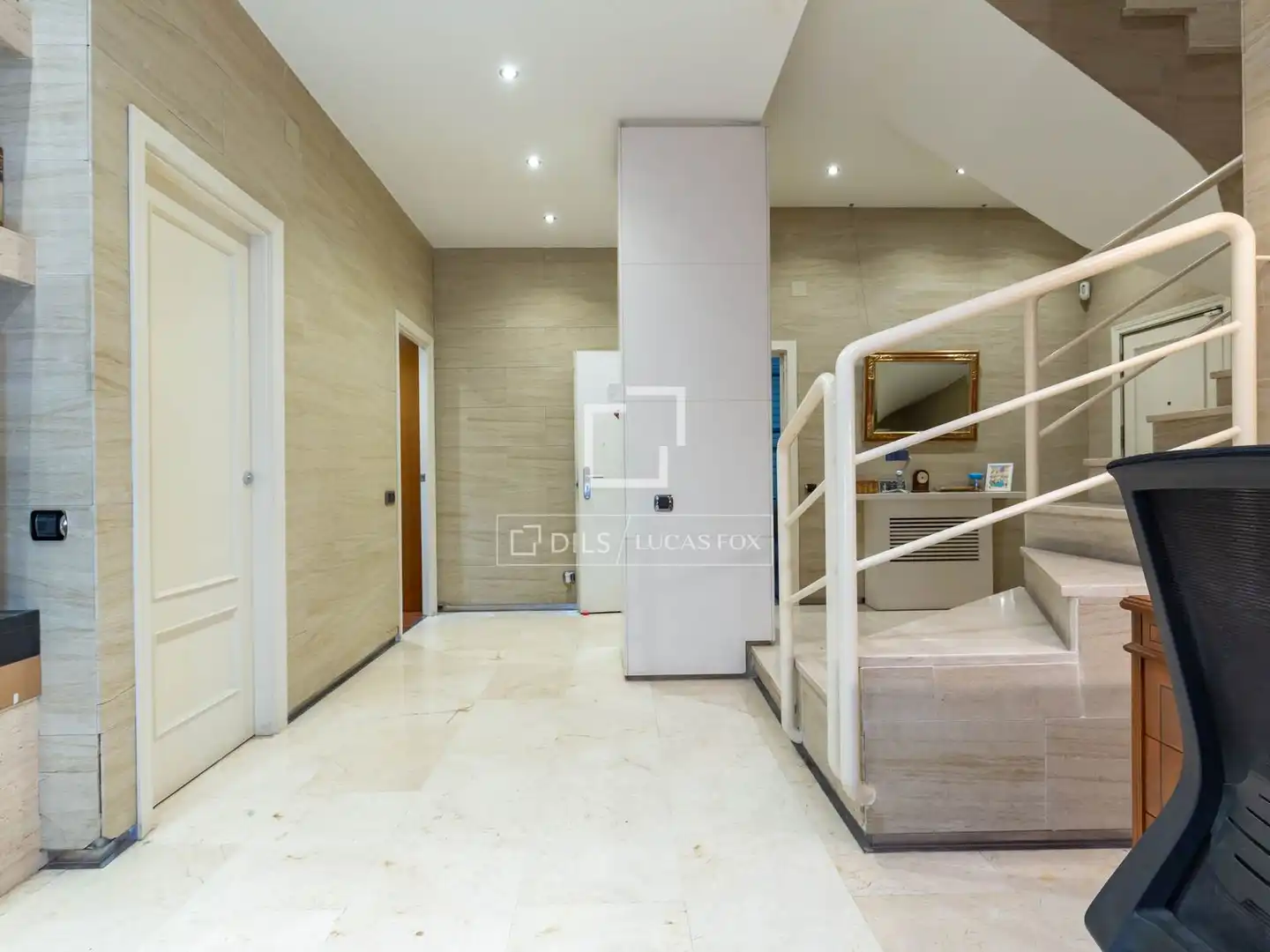 Flat for sale in Sant Joan Despí  with Air Conditioner
