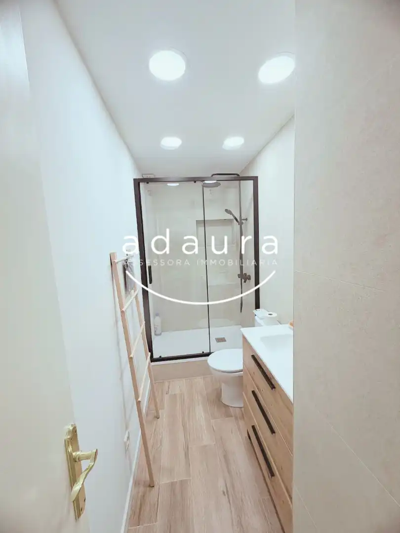 Baño de Piso en venta en Mataró con Aire acondicionado, Calefacción y Parquet