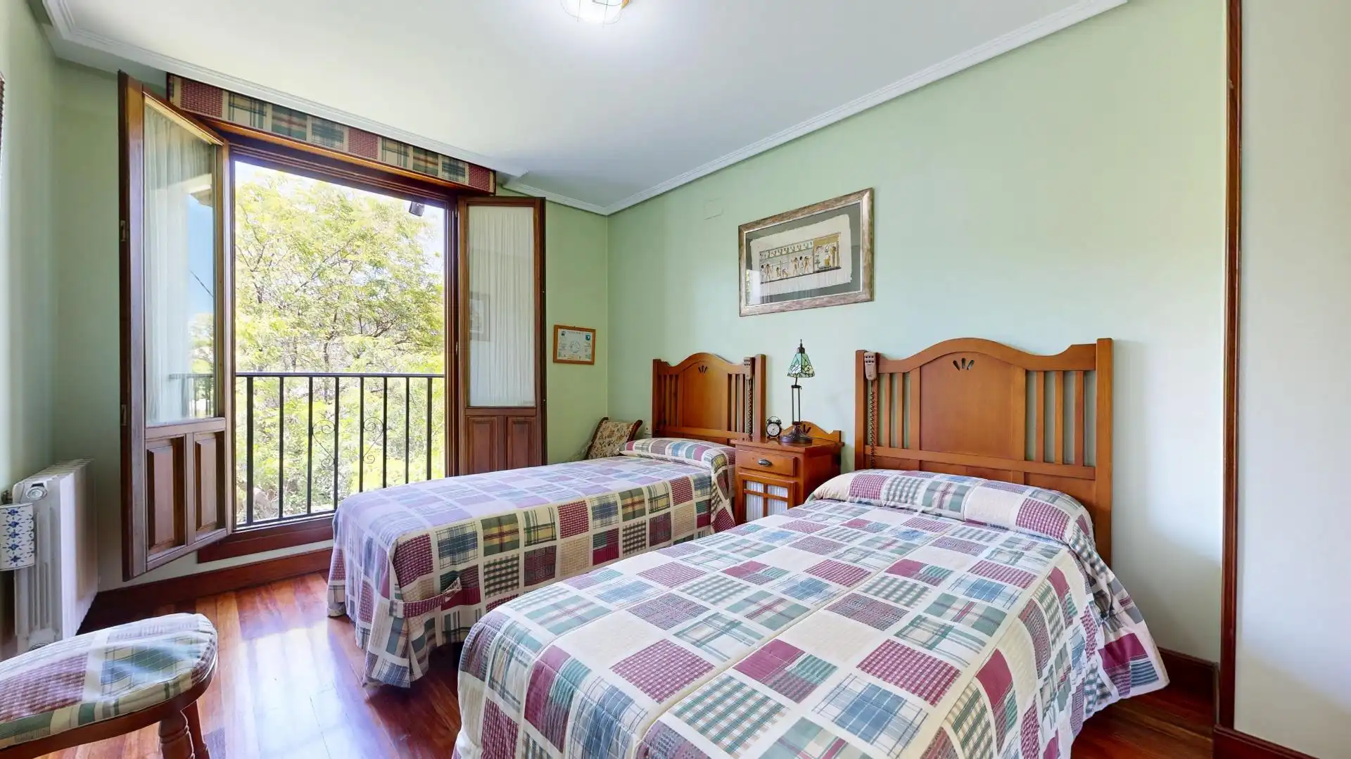 Dormitori de Casa o xalet en venda en Güeñes amb Aire condicionat, Calefacció i Jardí privat