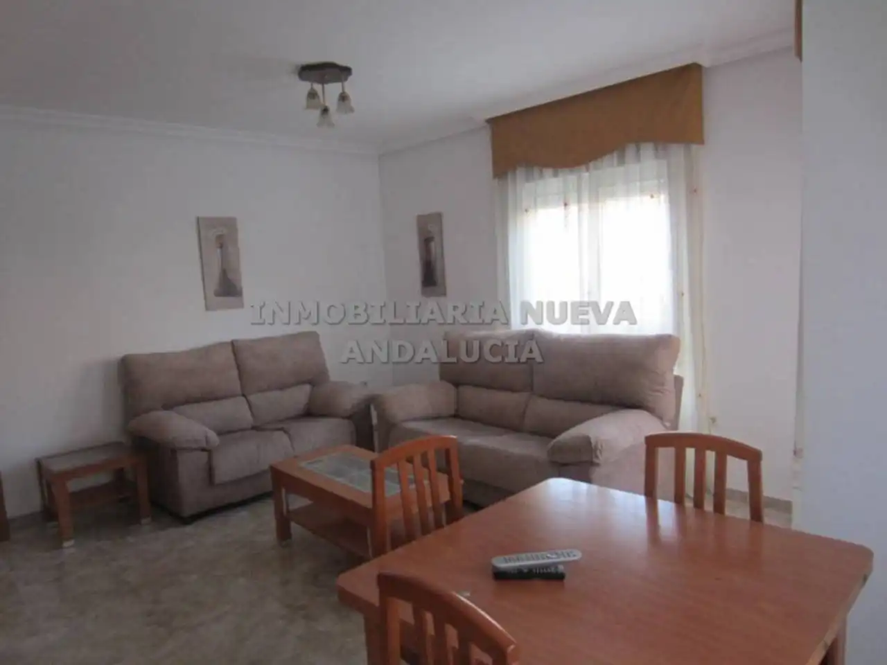 Sala de estar de Piso de alquiler en Almería con Amueblado
