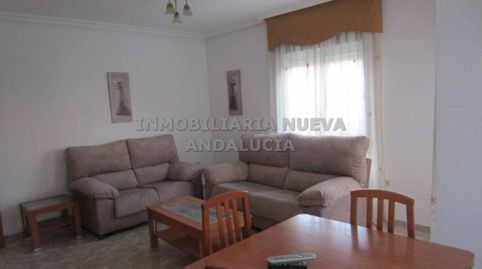 Foto 2 de Piso de alquiler en San Luis, Almería Capital