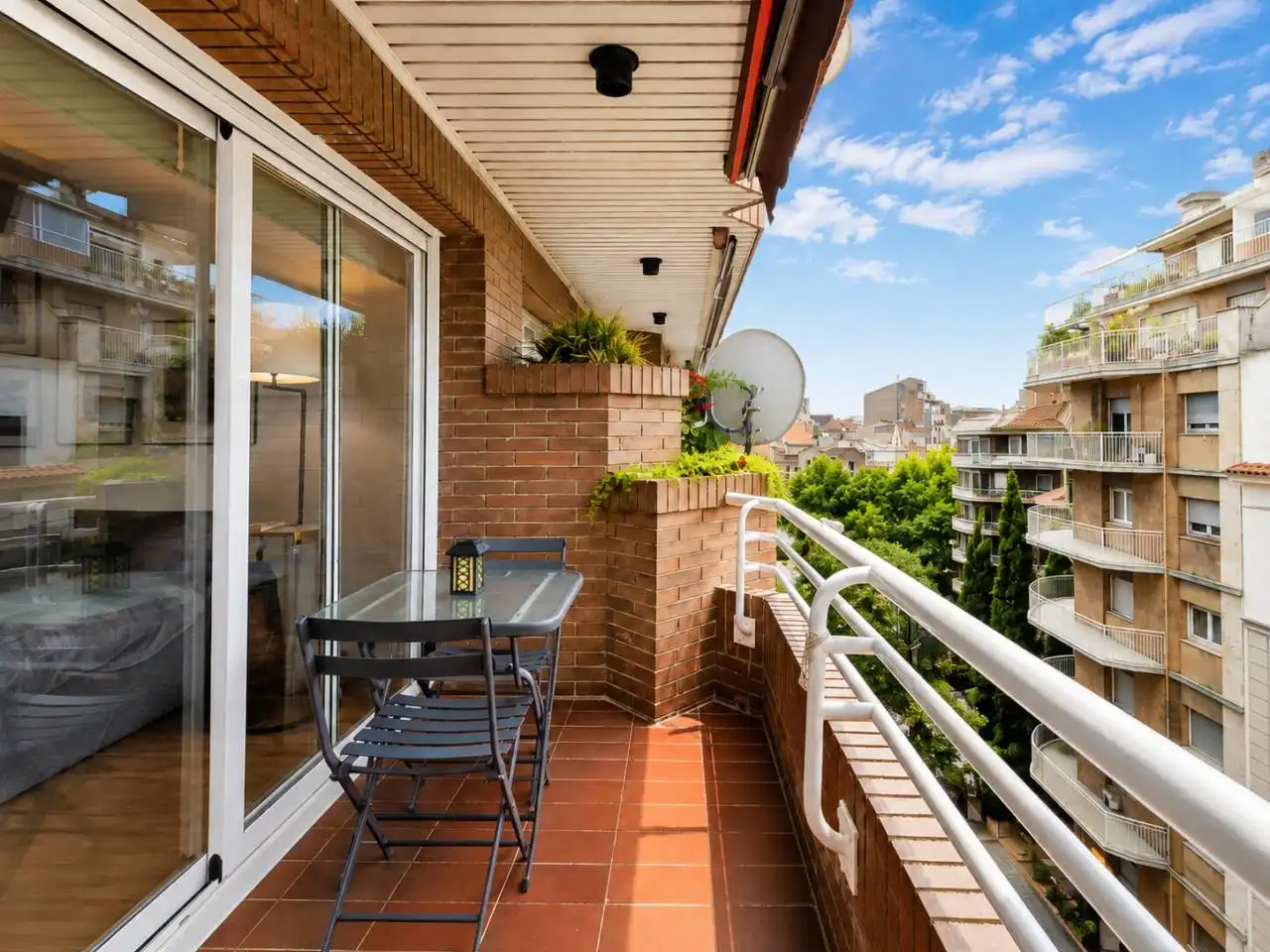 Balcony of Flat for rent in Manresa  with Air Conditioner, Heating and Parquet flooring