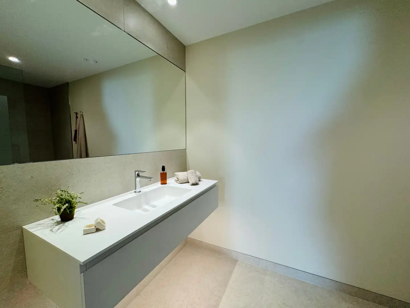 Baño de Piso en venta en Palamós con Aire acondicionado, Calefacción y Terraza