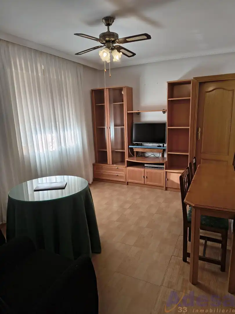 Sala de estar de Casa o chalet en venta en La Torre de Esteban Hambrán con Calefacción