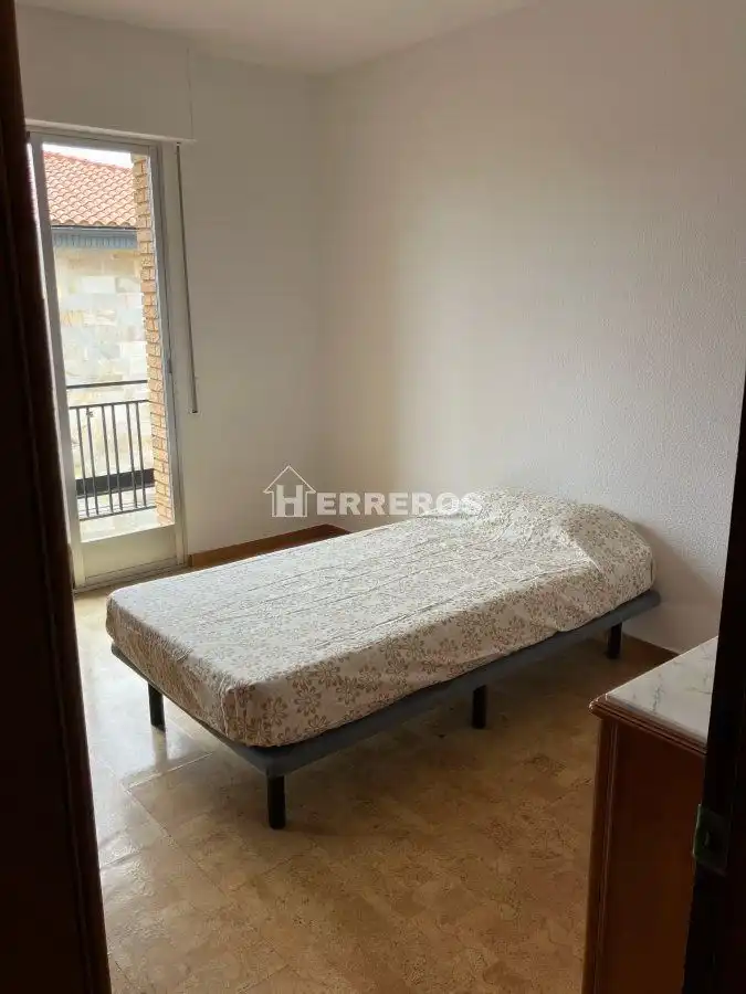 Habitación de Casa o chalet en venta en Galilea con Calefacción y Terraza