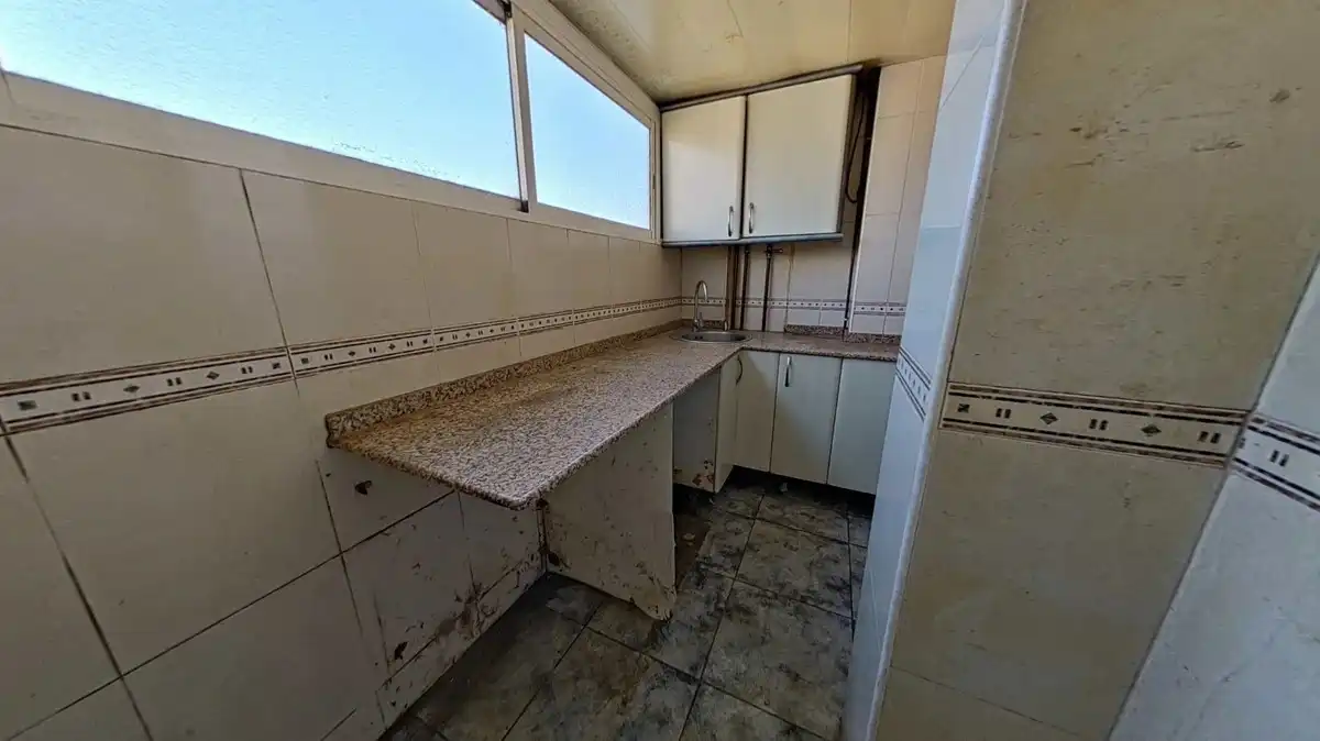 Cuina de Pis en venda en Montcada i Reixac amb Aire condicionat