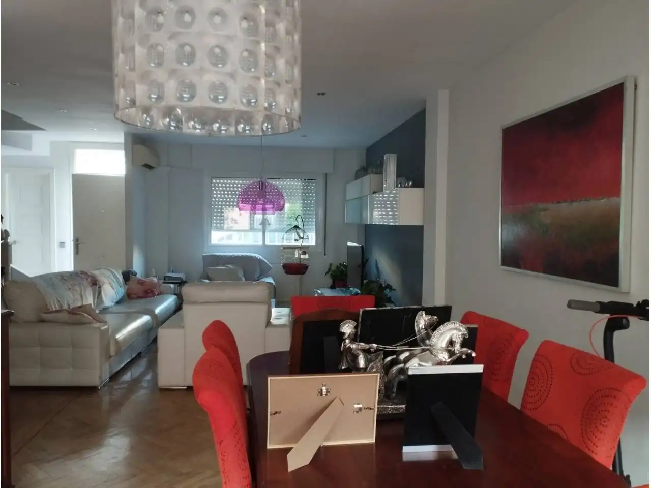 Sala de estar de Casa adosada en venta en Ciudad Real con Aire acondicionado, Calefacción y Jardín privado
