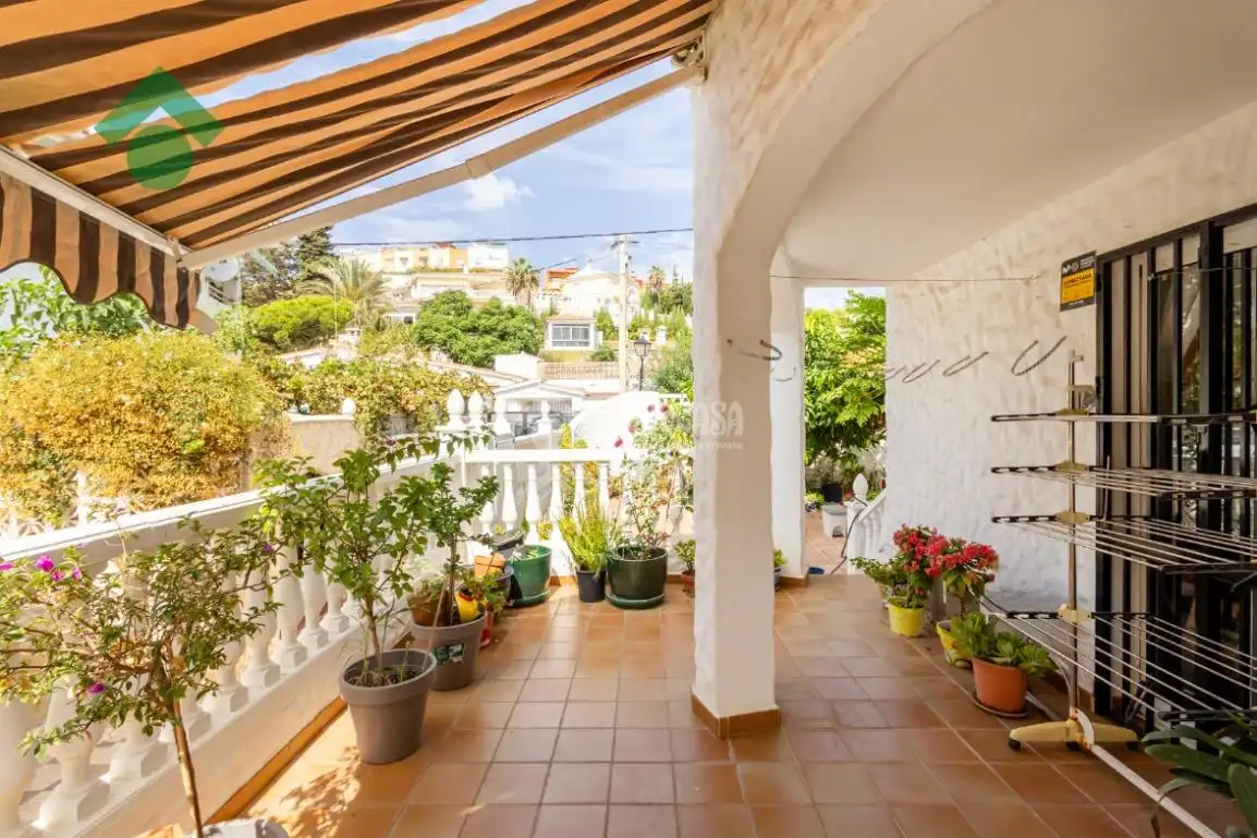 Maison jumelée avec piscine à vendre à Benajarafe, imagen 2