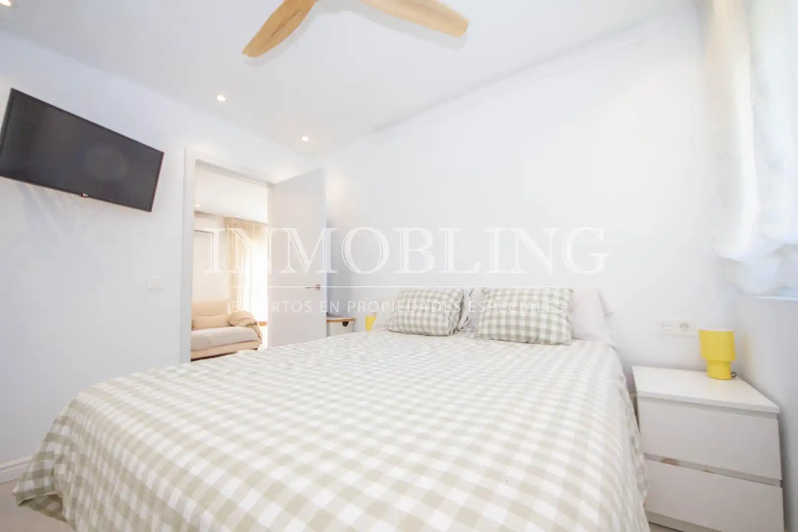 Schlafzimmer von Wohnung zum Verkauf in Sant Andreu de Llavaneres mit Heizung und Balkon