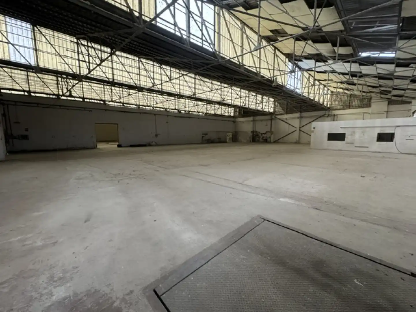 Nave industrial de alquiler en Rafelbuñol / Rafelbunyol