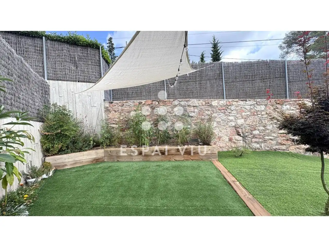 Jardí de Casa o xalet en venda en Matadepera amb Aire condicionat, Calefacció i Jardí privat