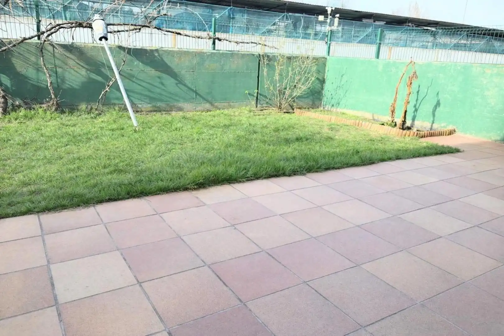 Terraza de Casa adosada en venta en San Andrés del Rabanedo con Calefacción