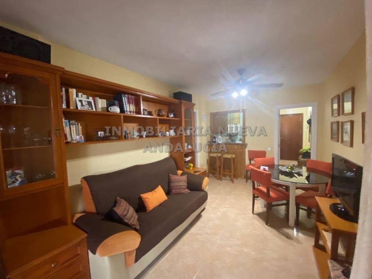 Sala d'estar de Pis de lloguer en  Almería Capital amb Aire condicionat, Terrassa i Moblat