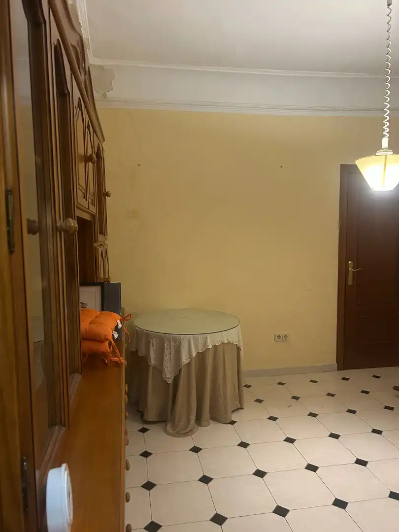 Menjador de Casa o xalet en venda en Jaén amb Terrassa, Moblat i Alarma