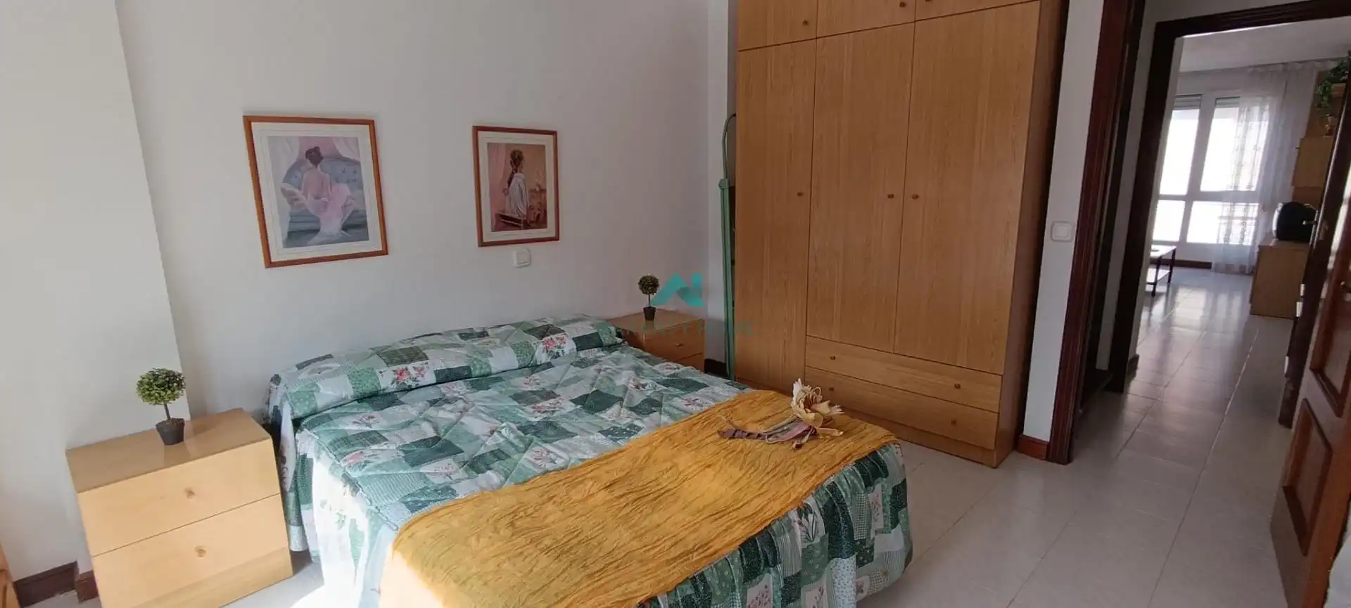 Schlafzimmer von Dachboden zum Verkauf in Bárcena de Cicero mit Möbliert und Gemeinschaftspool