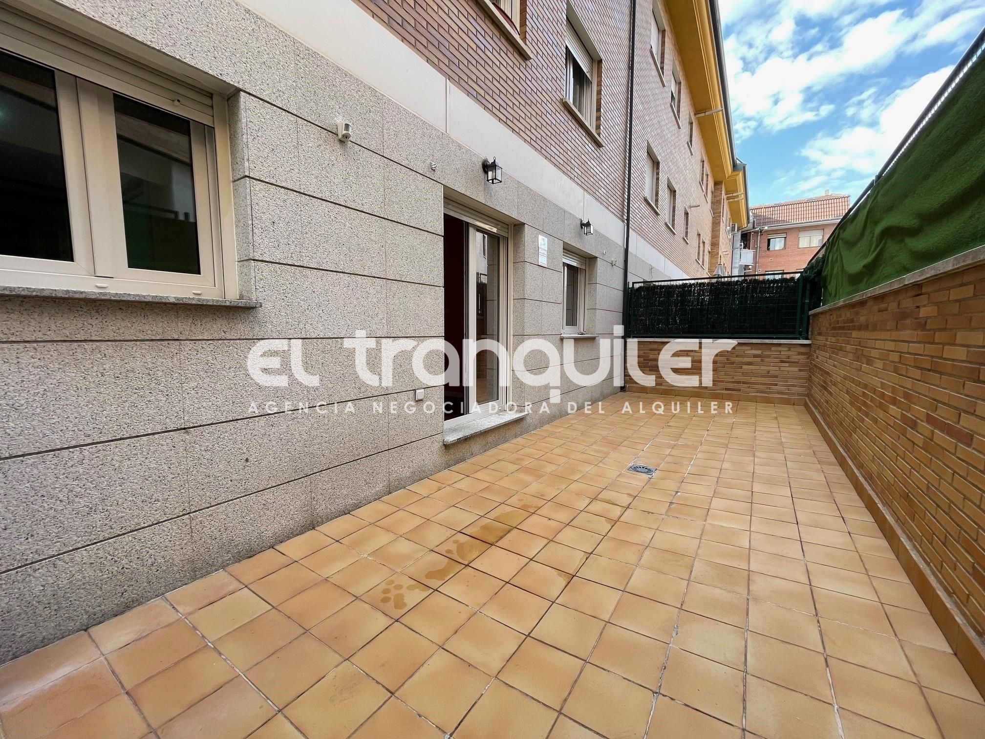 Exterior view of Flat to rent in Collado Villalba  with Private garden, Parquet flooring and Terrace