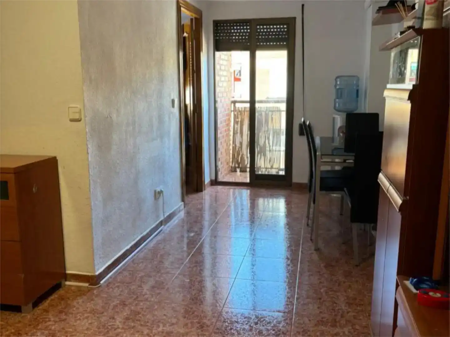Flat for rent in  Valencia Capital  with Air Conditioner and Balcony