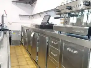 Küche von Geschaftsraum zur Miete in Gijón  mit Terrasse und Möbliert