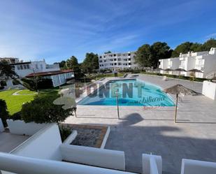 Vista exterior de Apartament en venda en Sant Antoni de Portmany amb Aire condicionat, Terrassa i Piscina comunitària