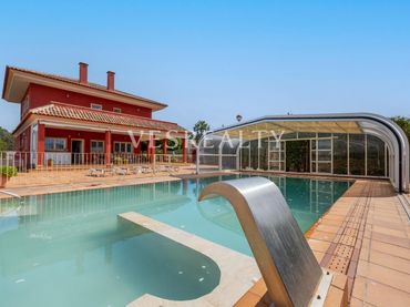 Xalet amb balcó en venda a Santa Pola ciudad