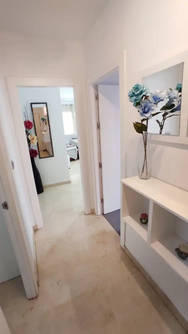 Wohnung zur Miete in Calle Tierno Galván, Las Tres Cruces