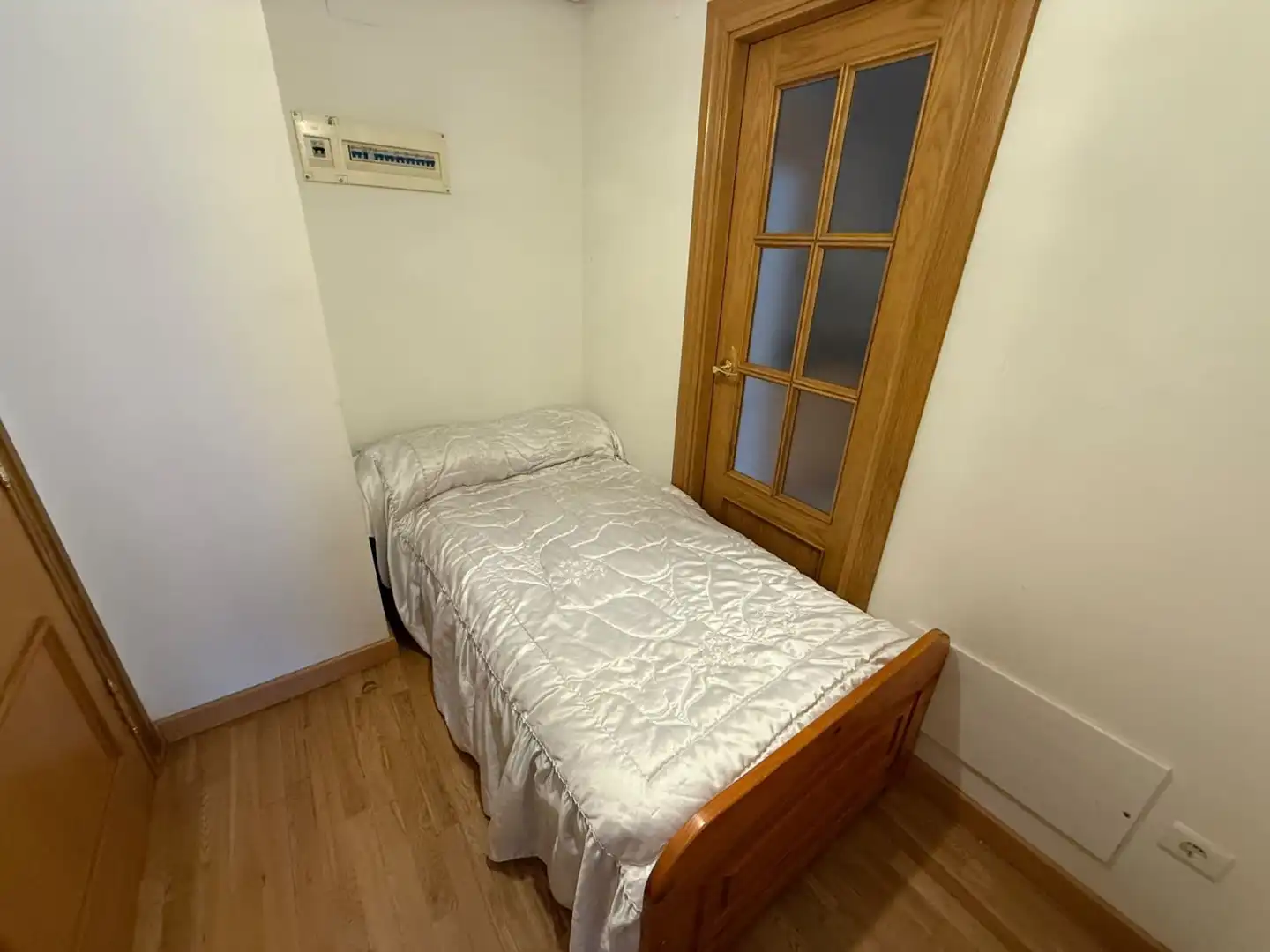 Habitación de Piso en venta en Hazas de Cesto con Calefacción, Terraza y Piscina comunitaria
