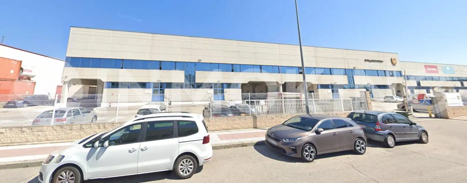 Nau industrial de lloguer a Montserrat - Parque Empresarial