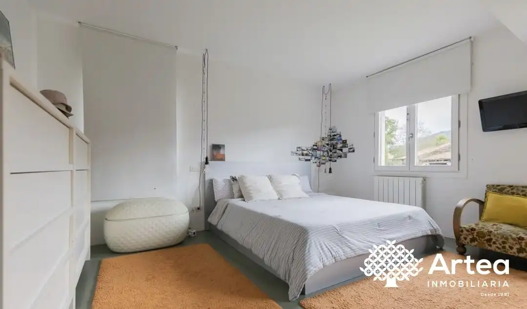 Bedroom of Detached homes for sale in Lezama  with Heating, Private garden and Terrace