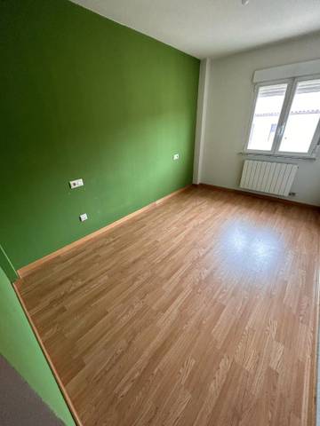 Piso en Venta en Plaza Víctimas del Terrorismo en San Cristóbal de la Cuesta