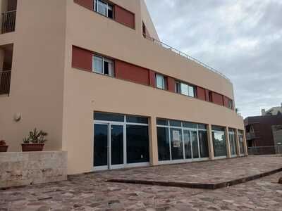 Vista exterior de Local en venda en Guía de Isora amb Terrassa