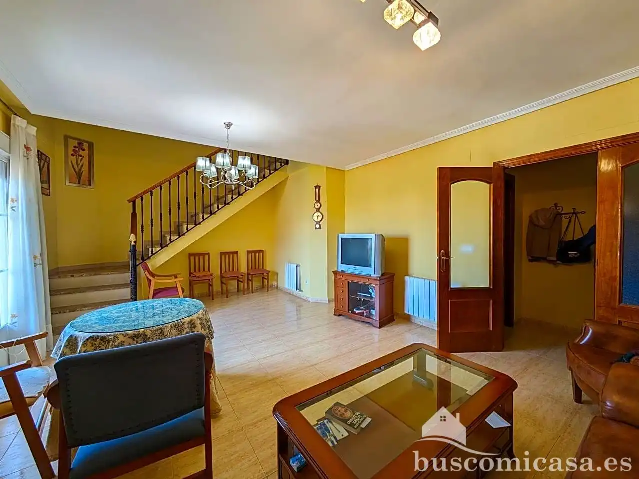 Wohnzimmer von Maisonette zum Verkauf in Linares mit Klimaanlage, Heizung und Abstellraum