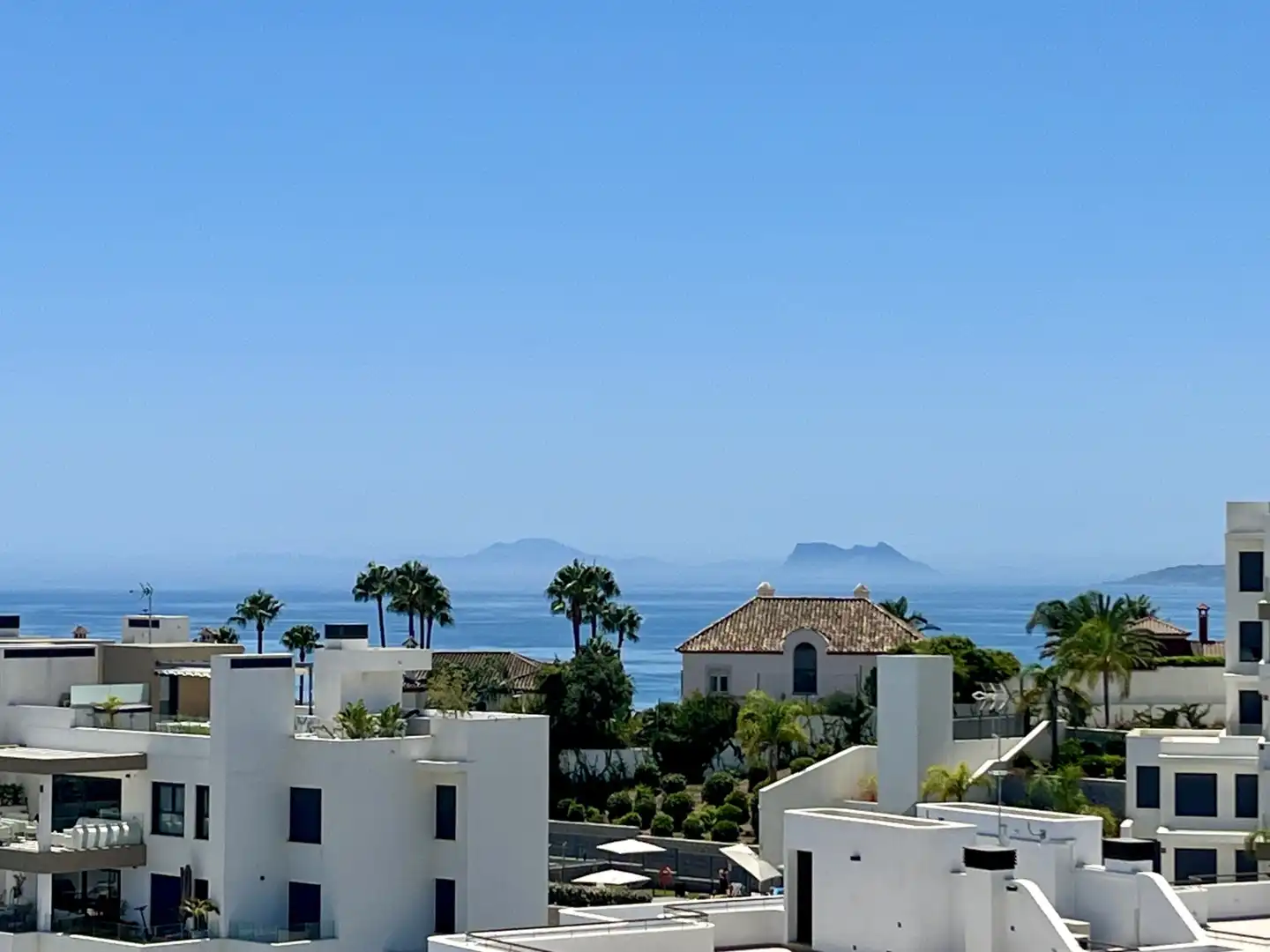 Ático con piscina en venta en Estepona Pueblo, imagen 2