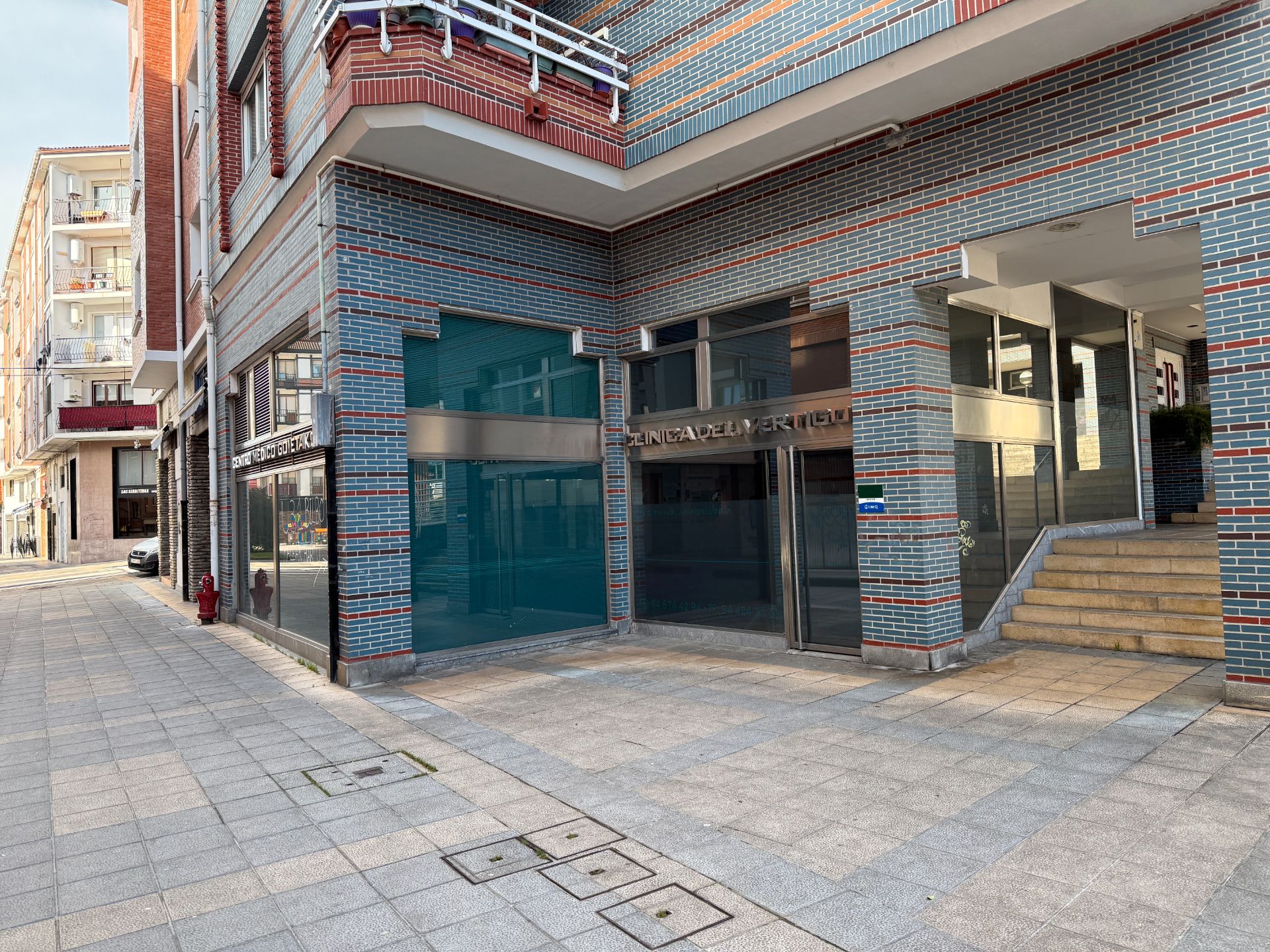 Vista exterior de Local en venda en Mungia amb Aire condicionat, Calefacció i Moblat