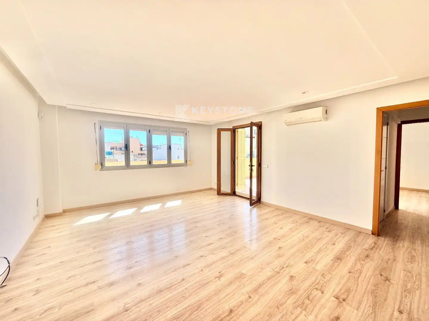 Wohnzimmer von Dachboden zur Miete in  Palma de Mallorca mit Klimaanlage und Terrasse