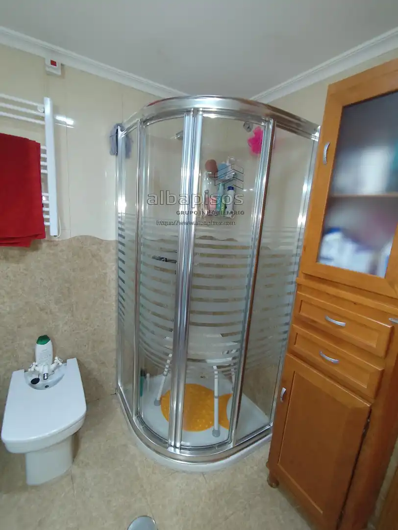 Baño de Piso en venta en Albacete con Aire acondicionado, Calefacción y Trastero