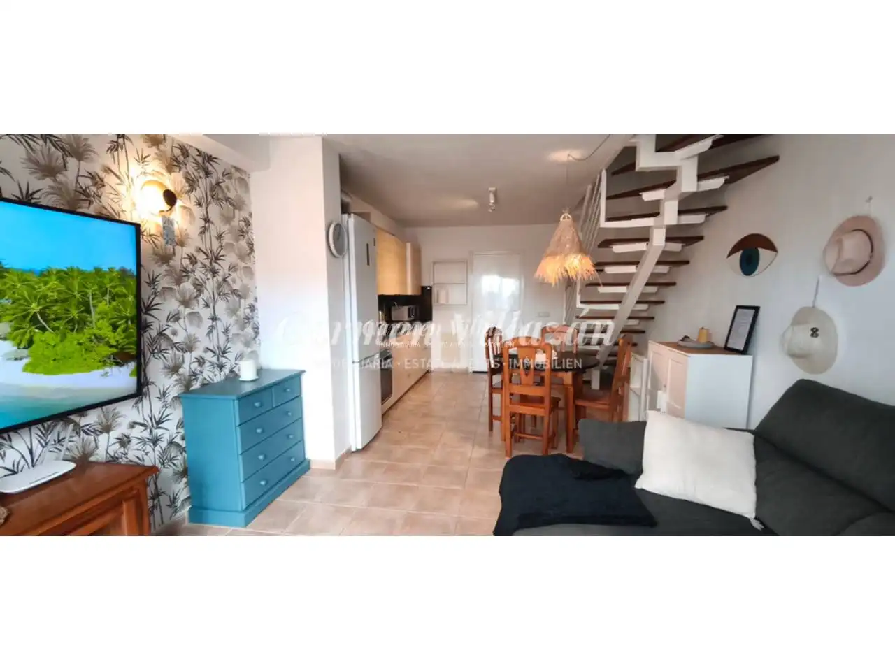 Wohnzimmer von Maisonette zum Verkauf in Antigua mit Möbliert, Balkon und Gemeinschaftspool