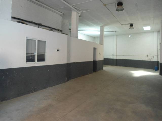 Local comercial en Alquiler en Carrer B Llívia en Llívia