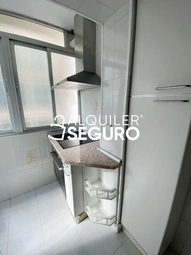 Kitchen of Flat for rent in Madrid  with Heating, Terrace and Furnished