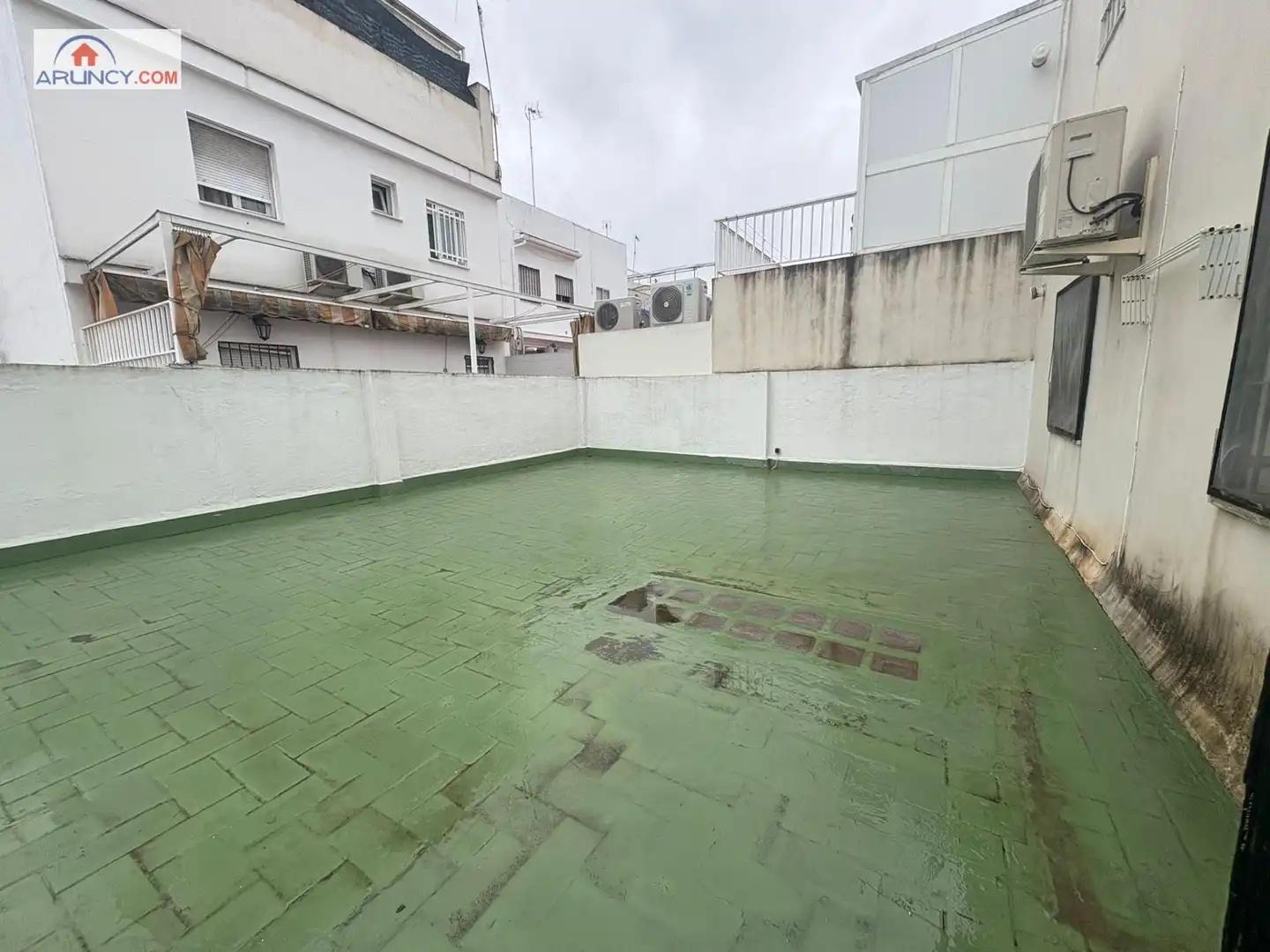 Terraza de Piso de alquiler en Sevilla con Aire acondicionado y Balcón