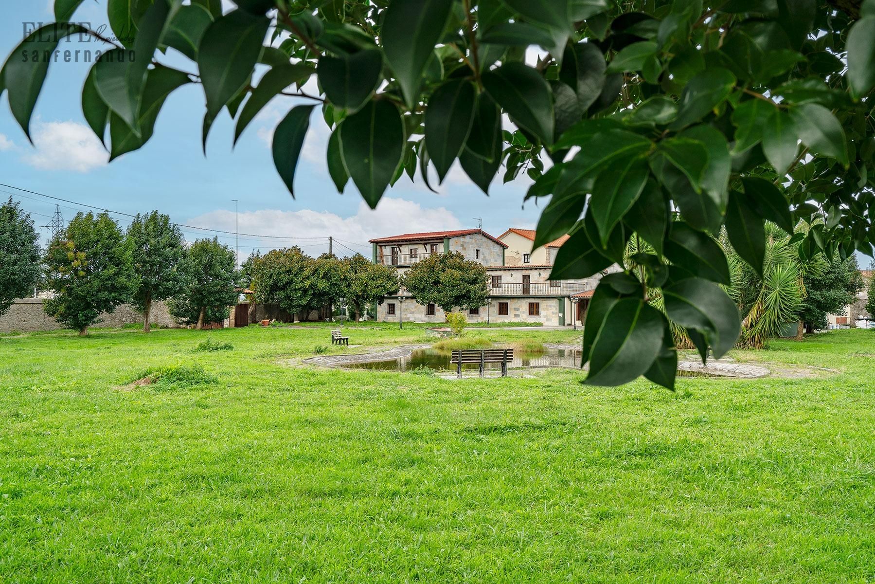 Garden of House or chalet for sale in Marina de Cudeyo  with Heating, Private garden and Parquet flooring