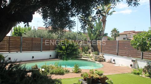 Foto 2 von Einfamilien-Reihenhaus zum Verkauf in Santa Susanna, Barcelona