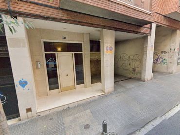 Individuale con ascensore in vendita a Carrer de l'Escultor Modest Gené