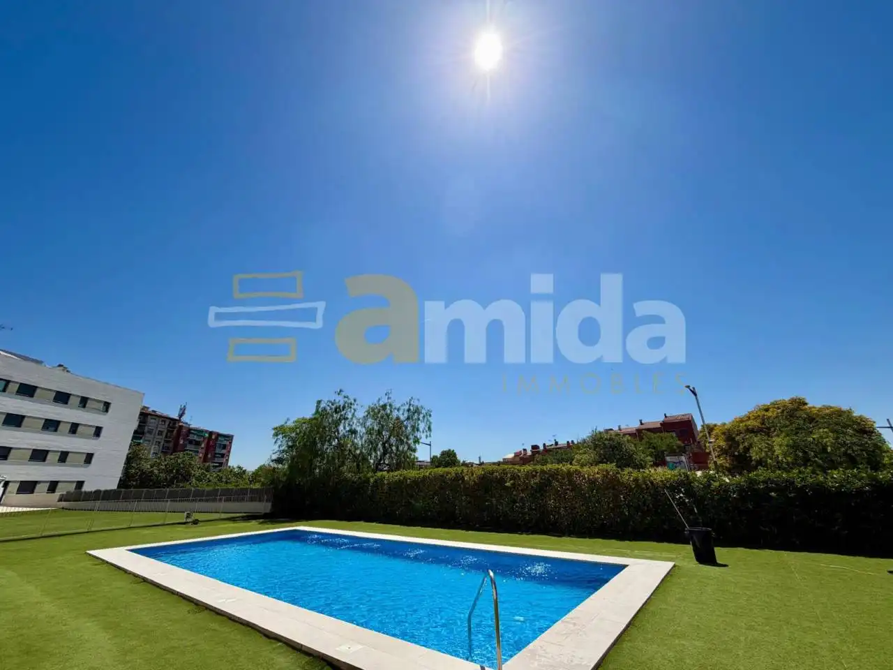 Swimming pool of Flat for sale in Sabadell  with Air Conditioner, Heating and Parquet flooring