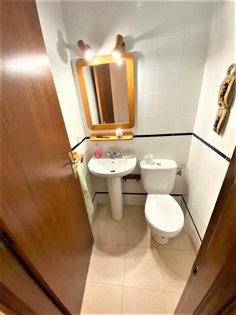 Baño de Piso de alquiler en Cáceres con Amueblado