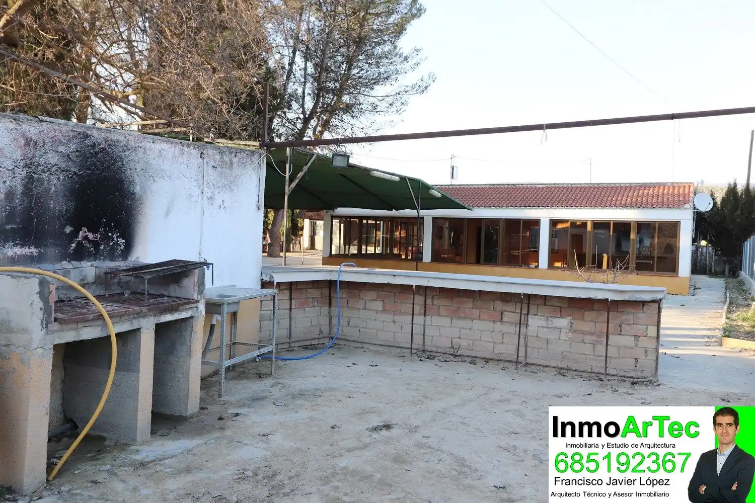 Finca rústica en venda en Montefrío amb Jardí privat, Traster i Piscina