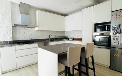 Kitchen of Flat for sale in Benaguasil  with Terrace