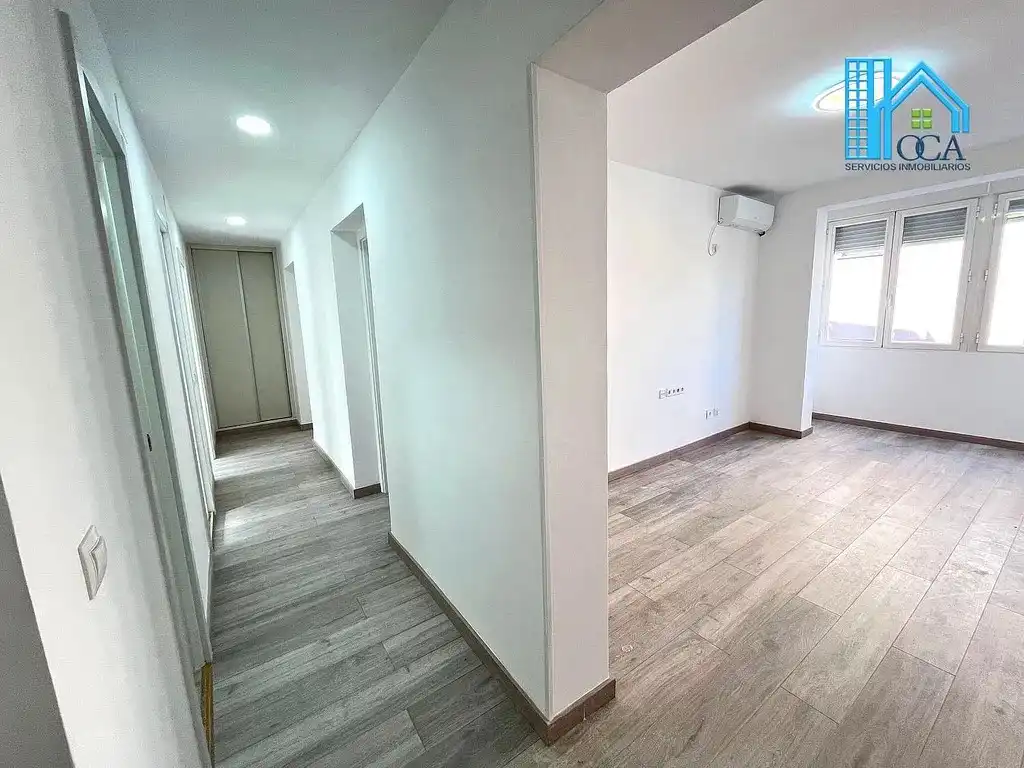 Flat for sale in Madrid  with Air Conditioner
