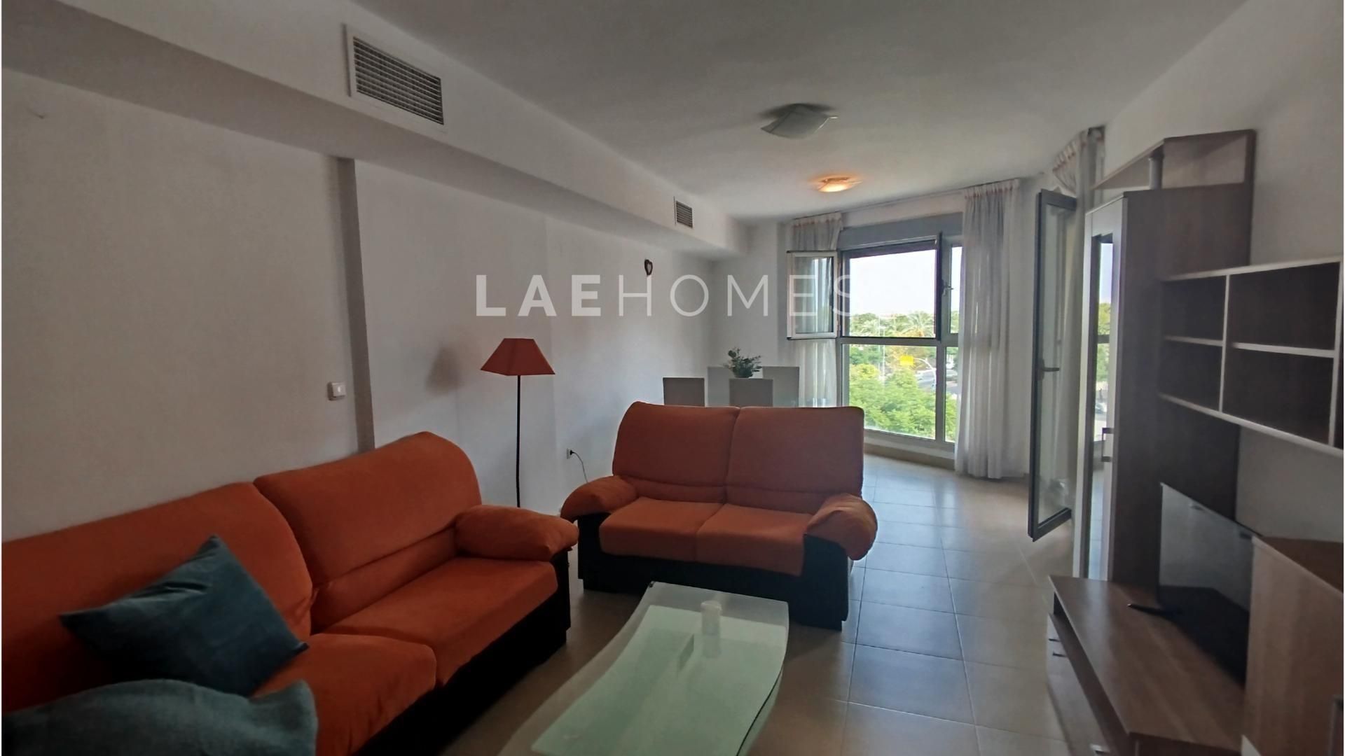 Sala d'estar de Apartament en venda en San Vicente del Raspeig / Sant Vicent del Raspeig amb Aire condicionat, Calefacció i Terrassa