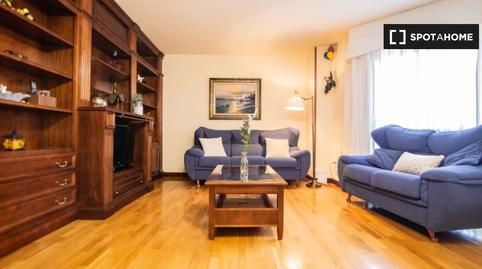Photo 2 of Flat to rent in Valdebernardo - Valderribas, Madrid