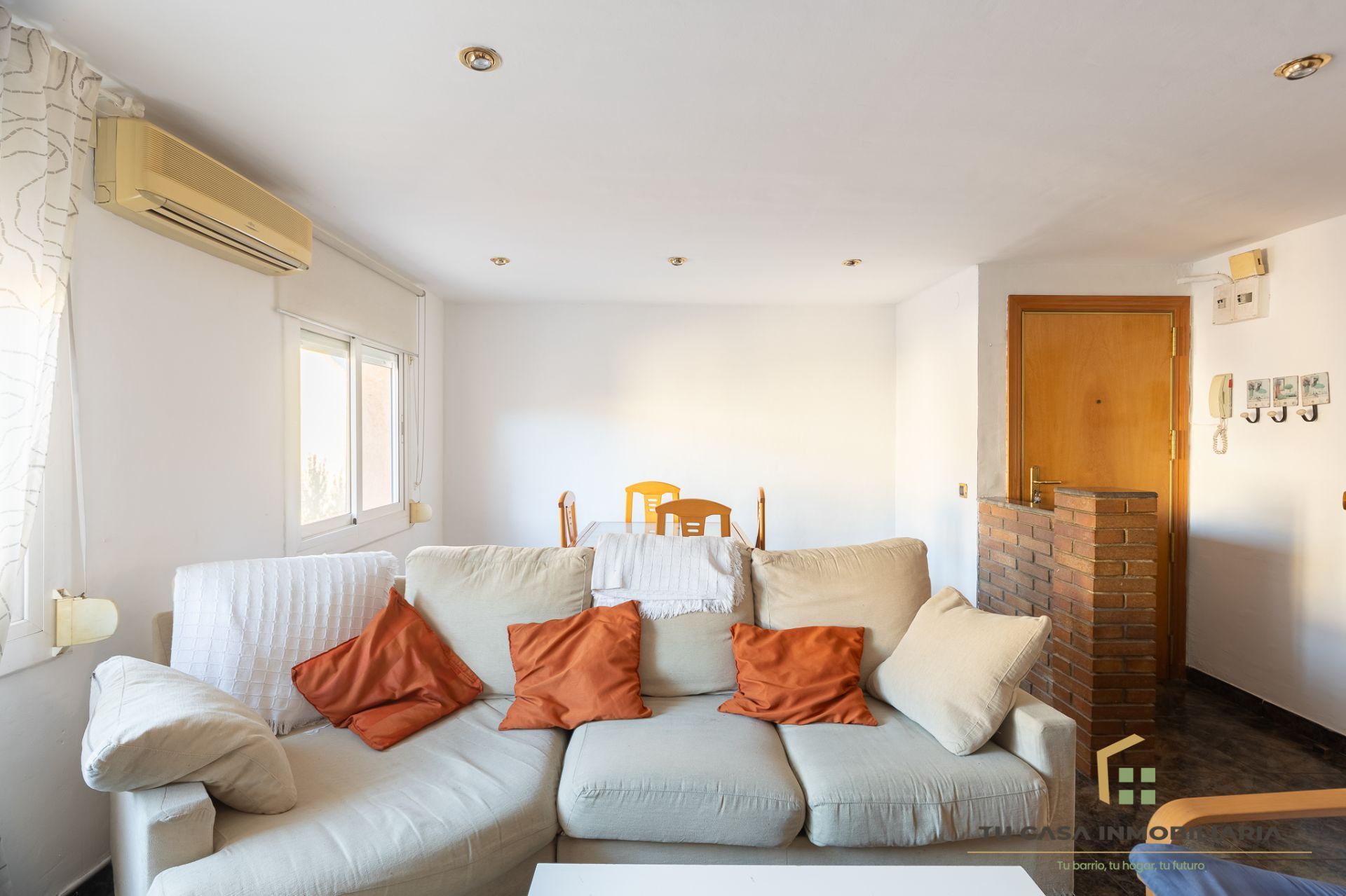 Living room of Flat for sale in Badalona  with Air Conditioner